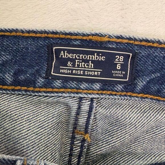 Abercrombie & Fitch Women's High Rise 8" Inseam Bermuda Jean Shorts Size 6 - Picture 10 of 11